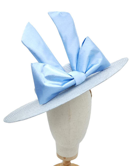 Blue Bow Boater